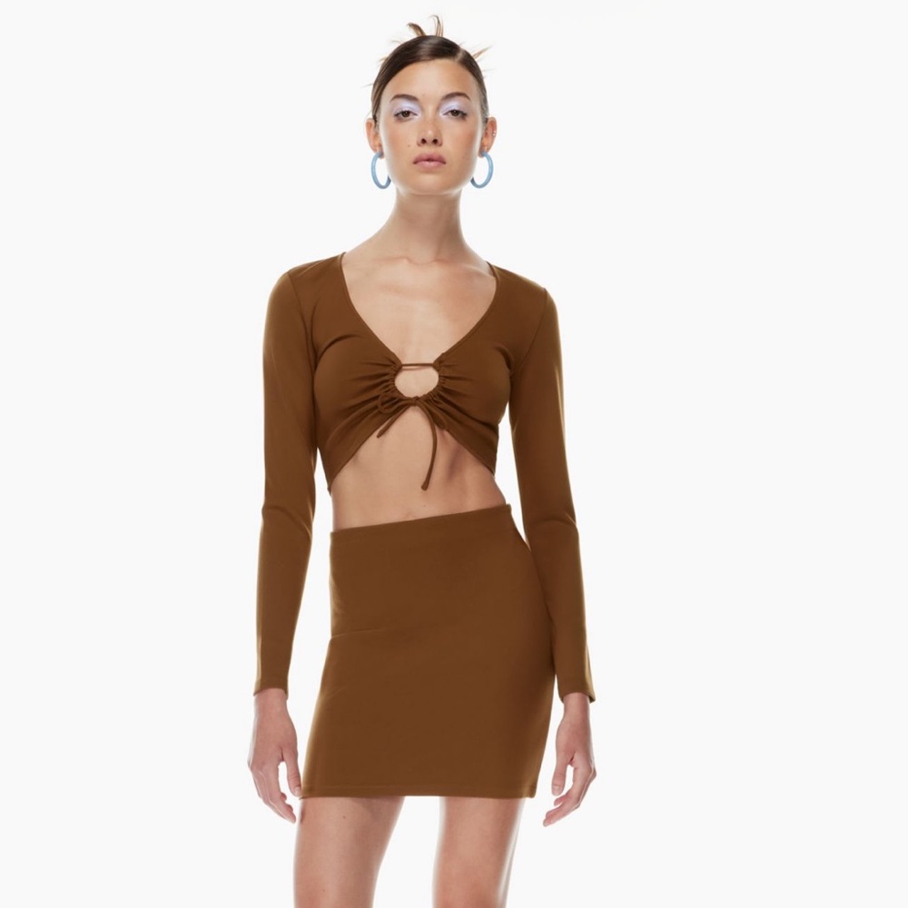 NWT Aritzia epicurean brown long sleeve shrug top size xs